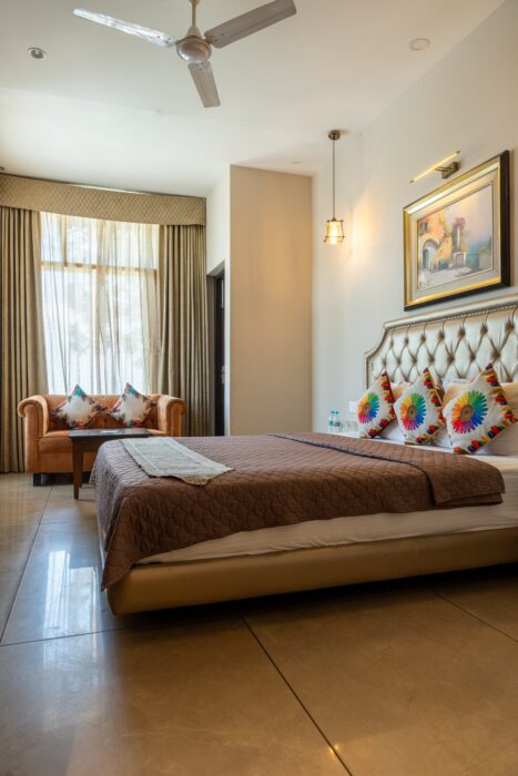 Accommodation in Kasauli – bright room with valley windows at Hotel Kasauli Regency