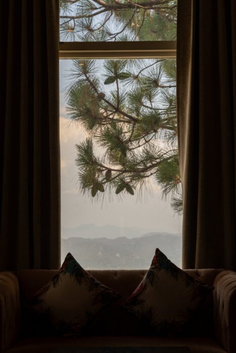 Valley view from the Luxury Suite window – hotel with a view in Kasauli
